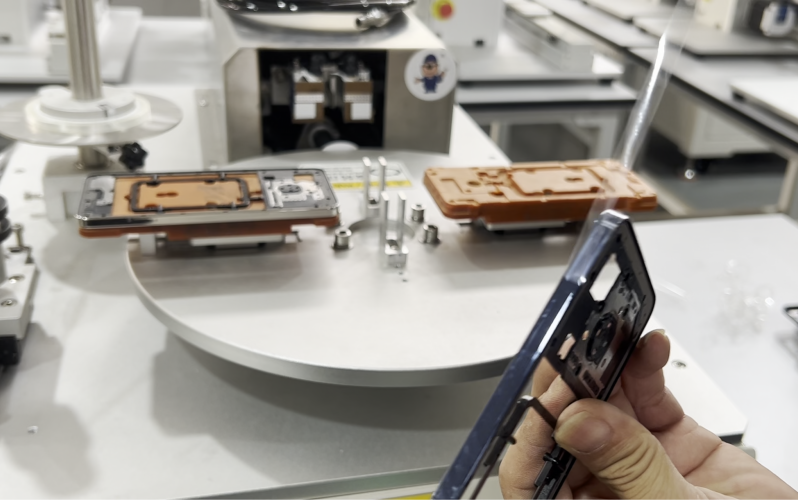 當(dāng)普通手機(jī)配件工廠遇見世界名企？華為真的遙不可及嗎