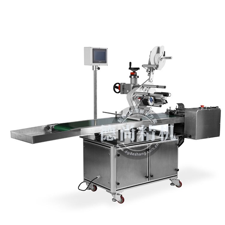 全自動(dòng)貼膜機(jī)賣點(diǎn)不只是價(jià)格